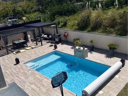 villa contemporaine– lempdes