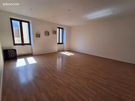 maison de ville 3 pièces 80 m²