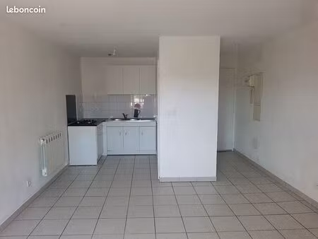 charmant t3 duplex situé entre saint jean de bournay et vienne