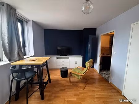 appartement 1 piece 29 m2