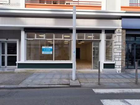 local tertiaire en centre-ville
