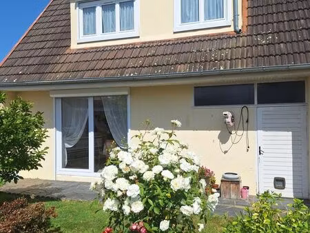 maison 6 pièces 85 m²