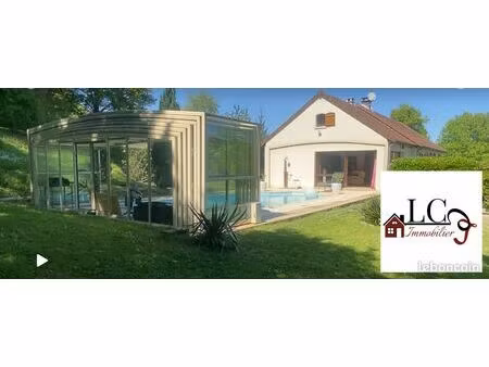 pavillon 6 pièces 145 m²