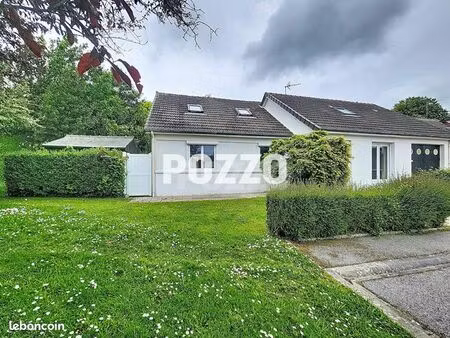 maison 7 pièces 136 m²