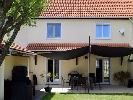 maison de ville entièrement rénovée