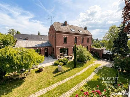 propriété 6 pièces 190 m²