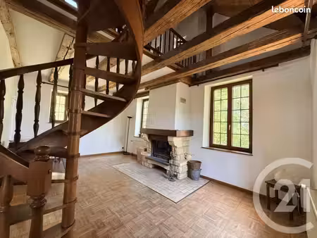 maison 6 pièces 135 m²