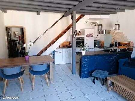 duplex centre ville au calme