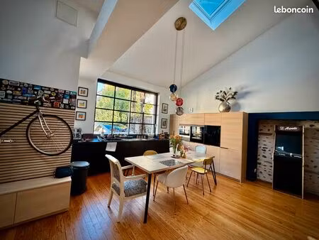 loft récent centre ville
