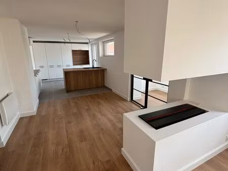 à vendre – superbe appartement 102 m² entièrement rénové – hyper-centre de mulhouse