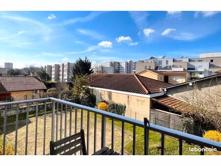 ideal investissement t3 st priest centre proche tram
