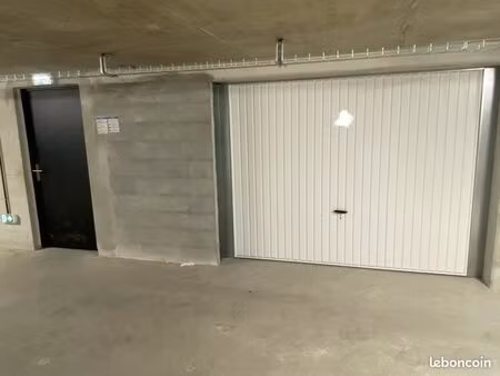 ?️ box sécurisé pour moto/scooter/vélo avec emplacement individuel– gaillard (rue de genèv