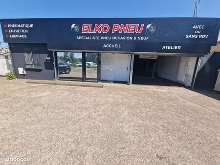bâtiment commercial de 200m² à nevers (limite vauzelles)