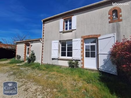 maison 4 pièces 81 m²