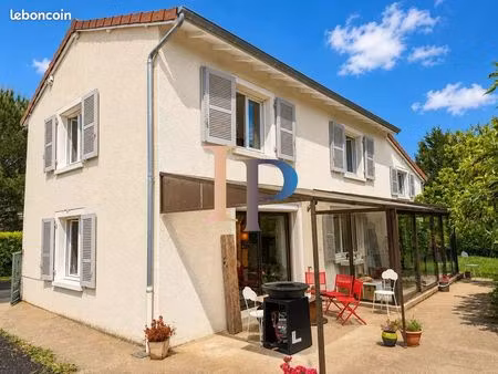 maison 5 pièces 129 m²