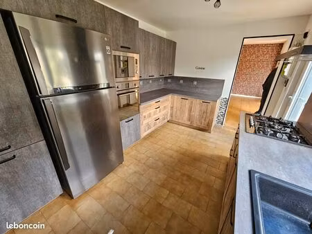 semi plain-pied 6 chambres. jardin
