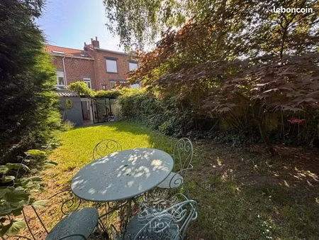 maison 6 pièces 144 m²