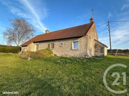 longère 3 pièces 81 m²