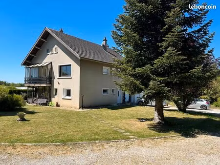vends maison individuelle