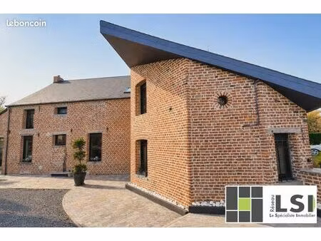 propriété 10 pièces 180 m²