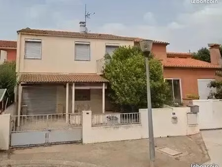 maison. 140m2. 7. pièces. thuir