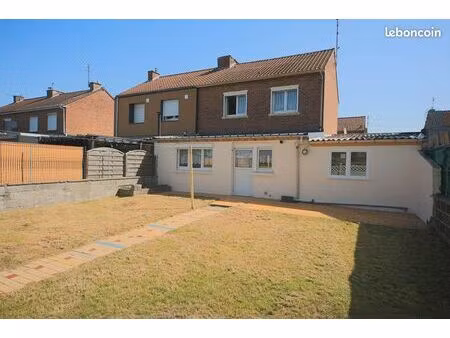 maison 4 pièces 96 m²
