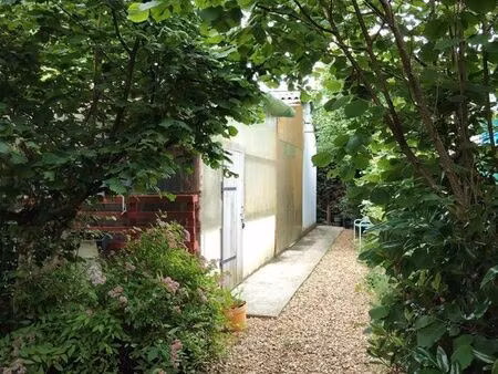 terrain 470 m² neuville-sur-sarthe