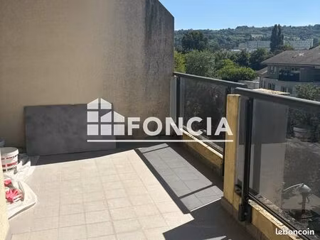 appartement 4 pièces 93 m²