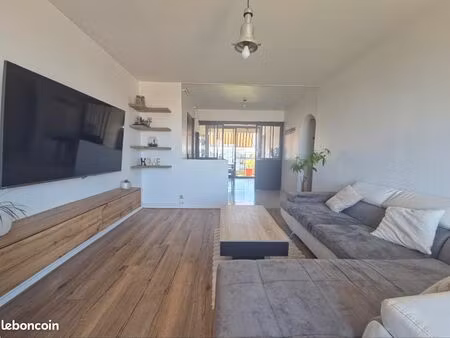 appartement t5 80m2