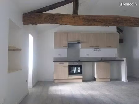 appartement 3 pièces 64 m²