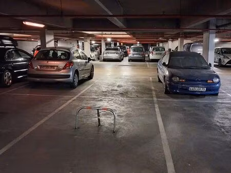 vends place de parking place des fêtes 75019 paris