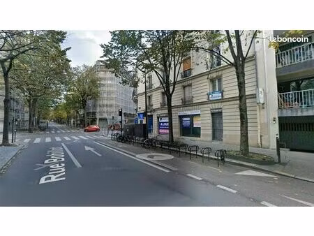 local commercial 115 m² paris