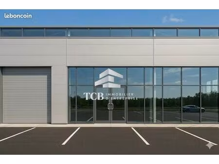 local 200 m² saint-herblain