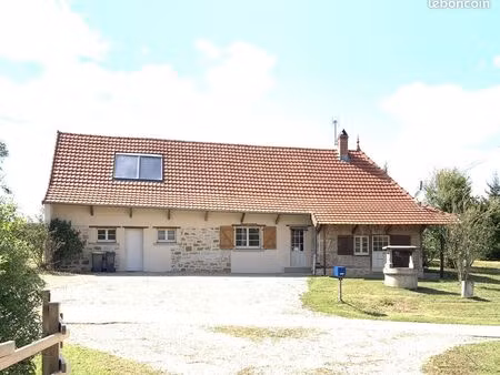 maison individuelle à la campagne