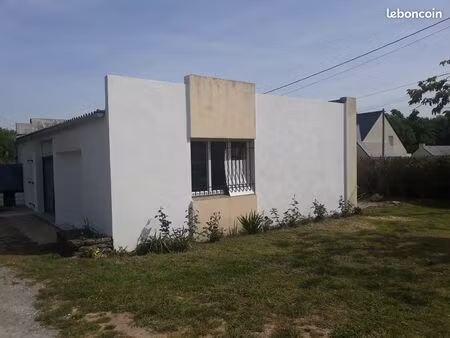 terrain avec garage
