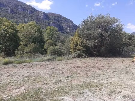 terrain viabilisé  594m2  59900