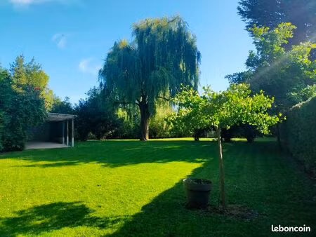 terrain de loisirs