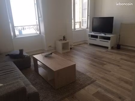 appartement hyper centre la tour du pin 70m2