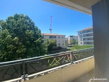 t4/t3 entièrement rénové - saint-fons