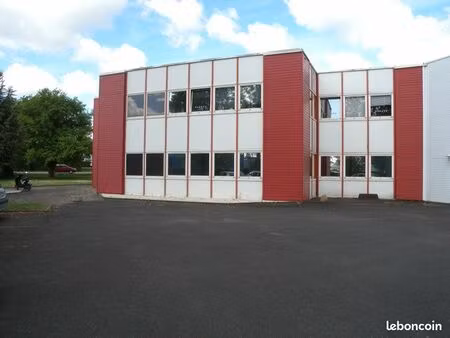 bureaux à louer 10 à 72m2 + stockage / local archive possible