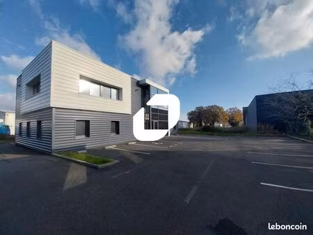 bureaux 88 m²