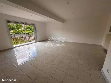maison 5 pièces 93 m²
