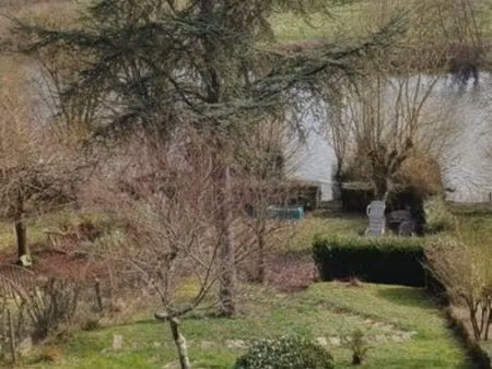 vends maison bord de rivière