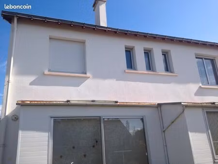 location 1 étage dans grande maison  la beaujoire  st joseph