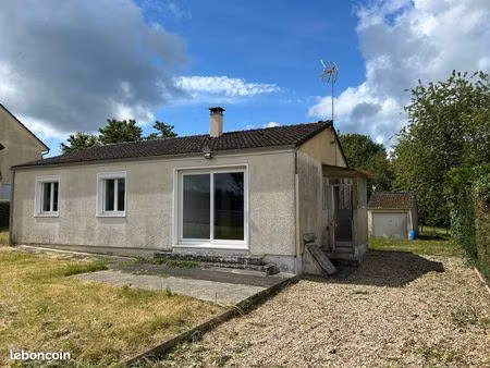 loue maison neuvy sur loire
