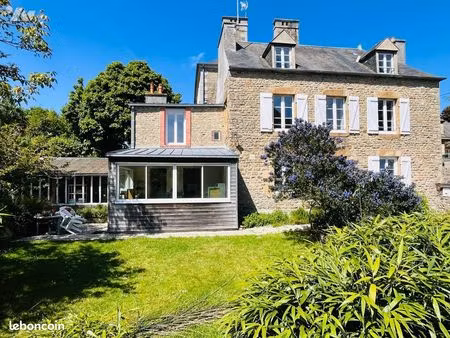 maison 8 pièces 140 m²