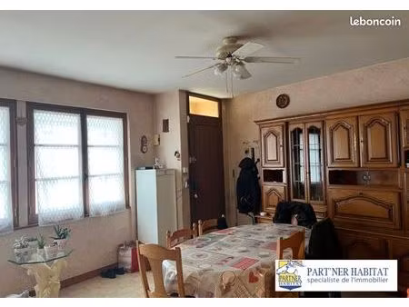 maison 4 pièces 77 m²