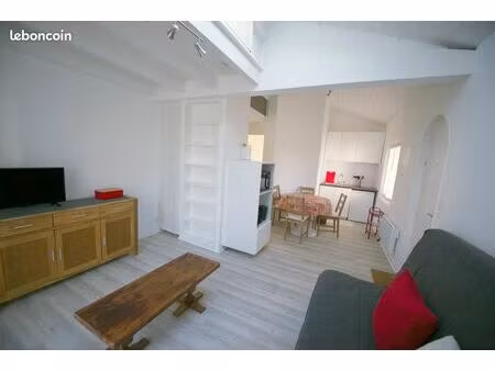 location d'un studio meublé avec parking (bail étudiant de septembre 2026 à fin juin 2027)