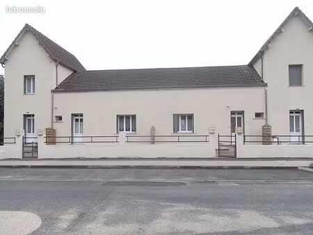 appartement f3 - 38 b rue de la gare - pierre de bresse