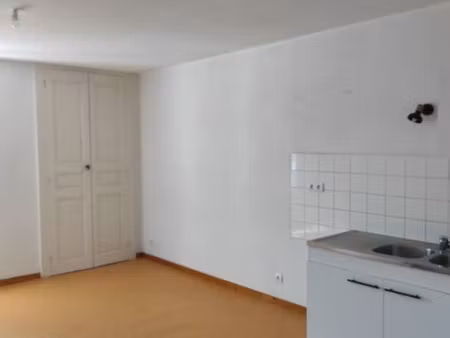location appartement t2 de 39 m2 dans un très bon état